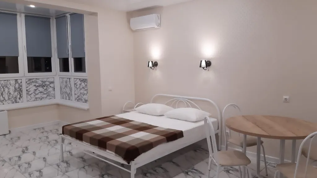 Квартира Апарт-отель Кавказ апартаменты 300м до моря — Анапа