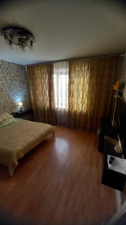 Комфортная квартира в новом доме в центре — аренда посуточно в Абакан