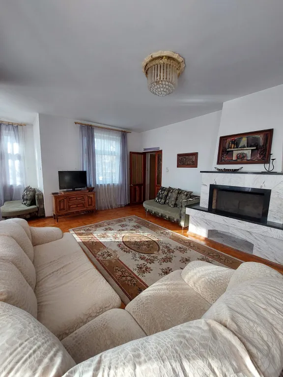 Коттедж Большой дом в центре для большой компании — Геленджик