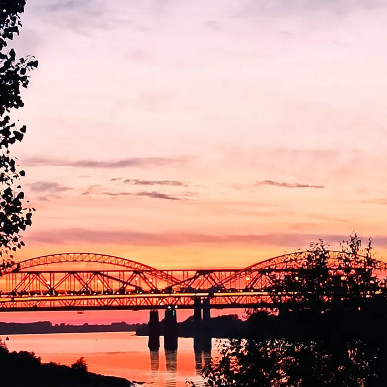 Cтудия 54 кв м . Панорама на Мещеру, парковка , метро