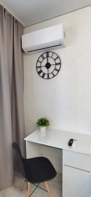 Квартира с обзорным видом и собственным сквером