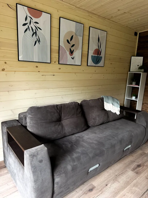 Дом в лесу с сауной в стиле барнхаус