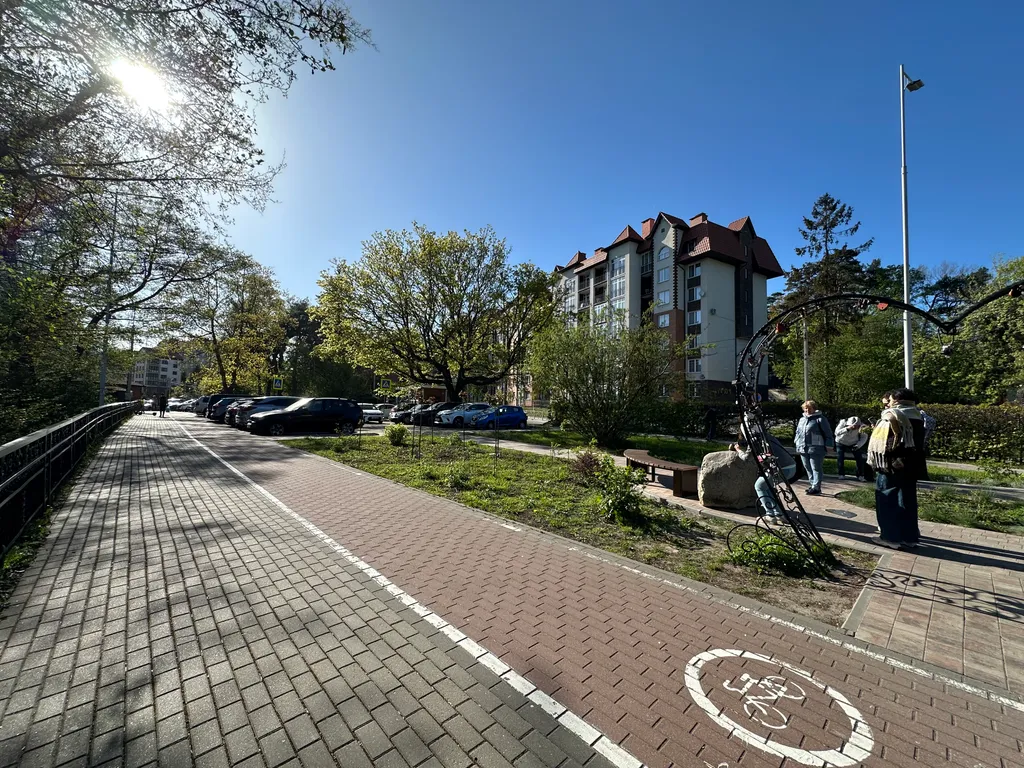 Студия у озера