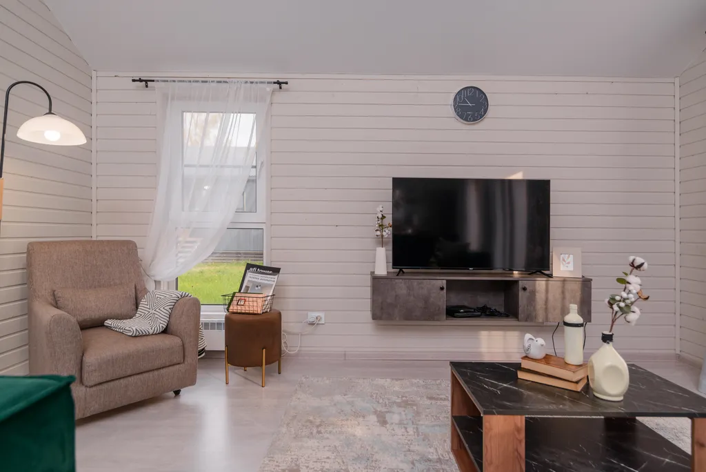 Уютный дом с 3 спальнями и кухней-гостиной