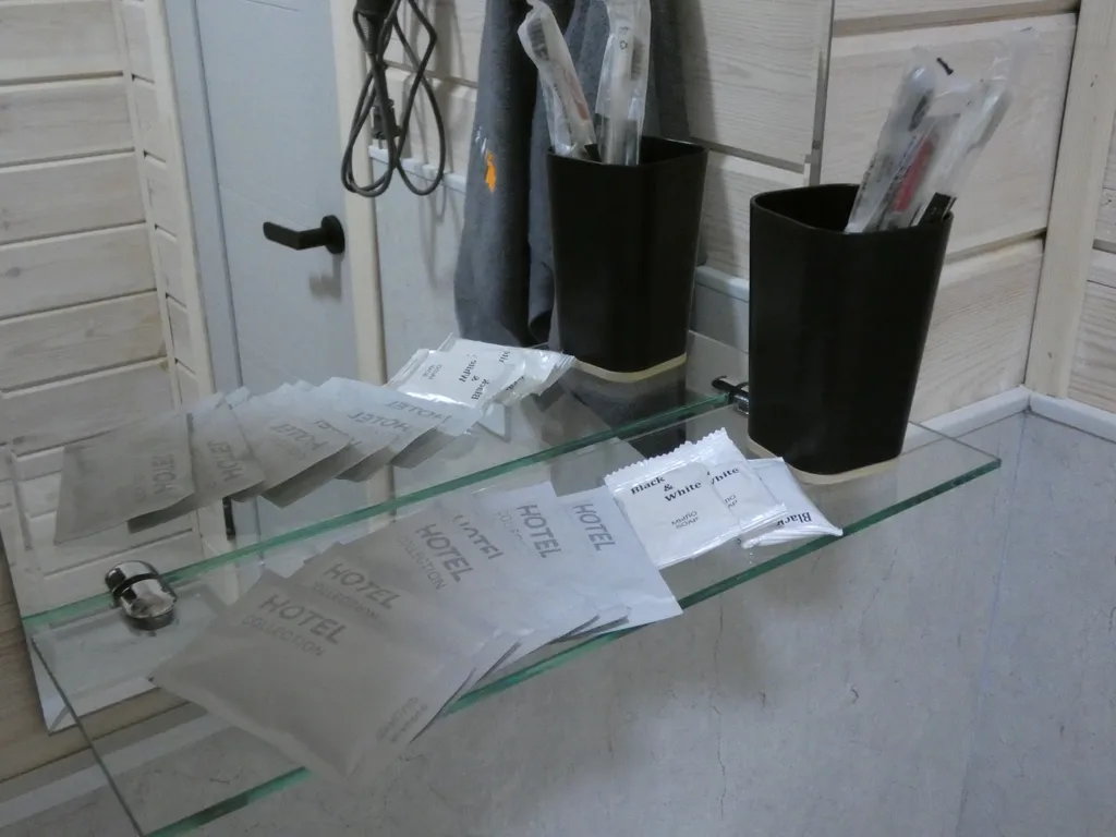 Уютный четырёхместный Домик с двуспальной кроватью