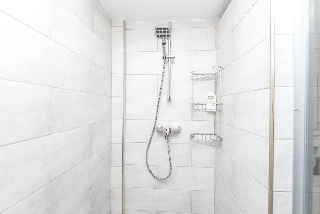 Двухуровневая стильная квартира у моря