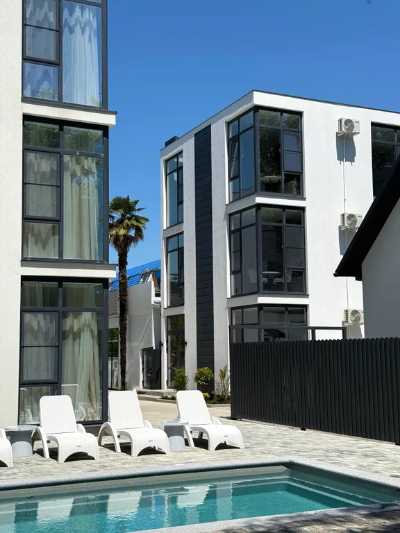 Квартира Квартира Студия с бассейном рядом с парком Южные Культуры — Сириус