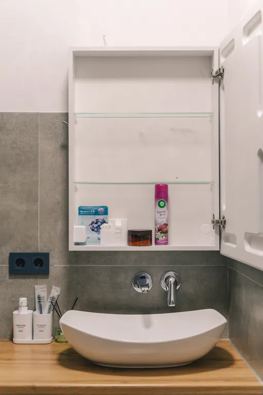 Новая квартира у Залива, рядом речной порт, Волга