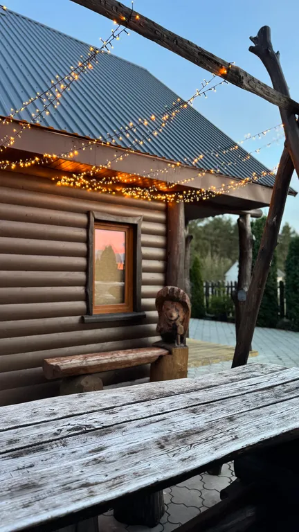 Дом с баней и бассейном