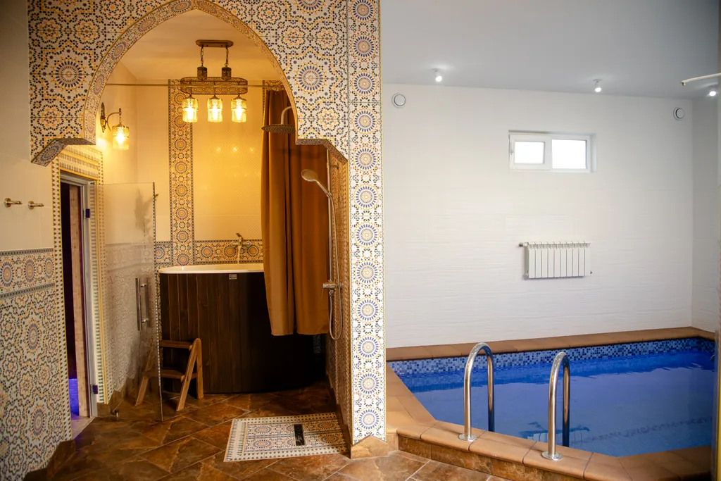 Отдельный коттедж "Регина" с бассейном и хаммамом  рядом с Сочи Парком