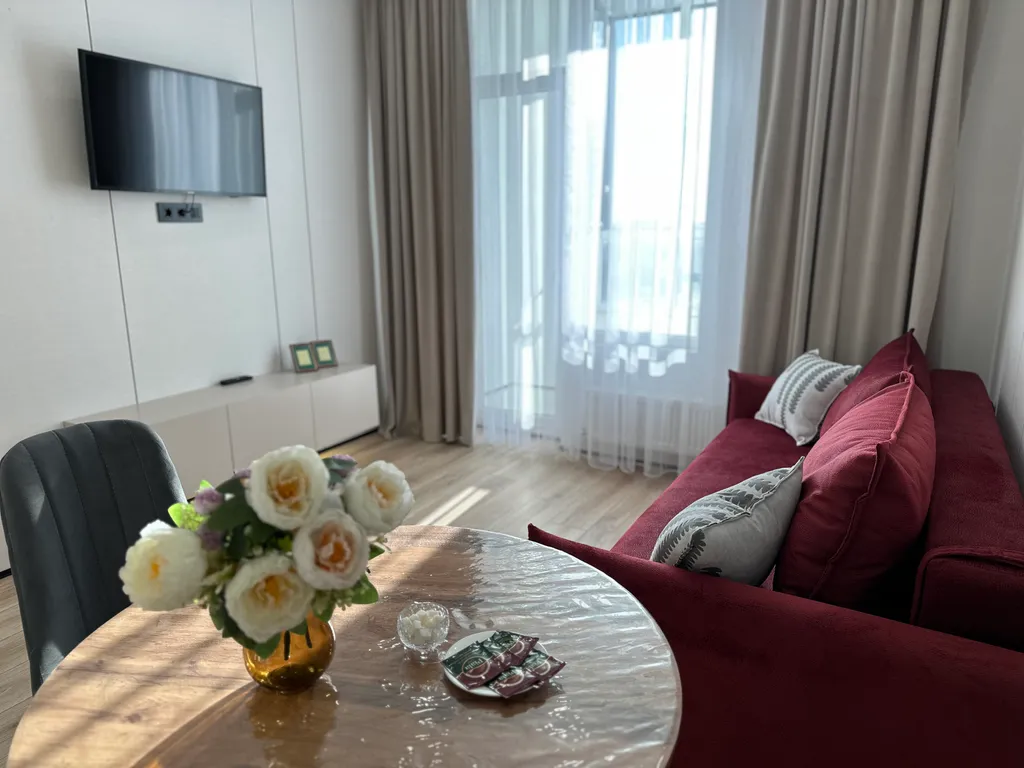 Уютная двухкомнатная квартира в ЖК Республика