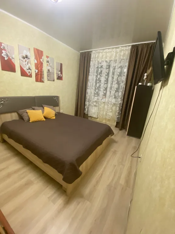 Уютная квартира — аренда посуточно в Тюмень