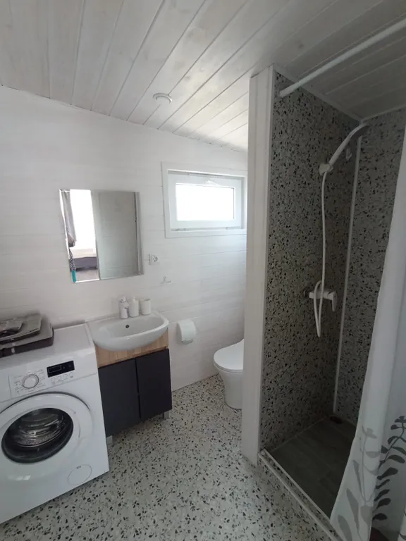 Квартира Апартаменты с отдельным двориком — Кучугуры