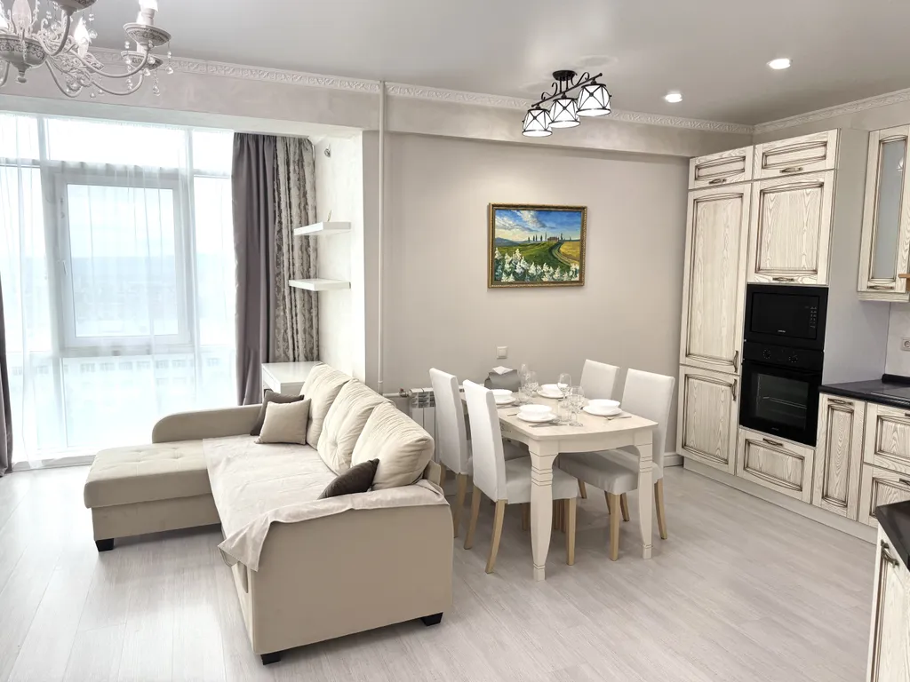 Прекрасная квартира с панорамным видом и отличной инфраструктурой