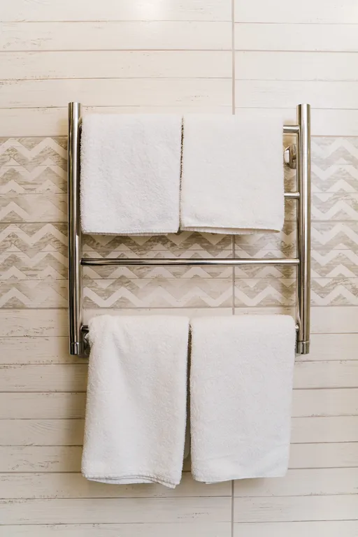 Апартаменты в горах, большая кровать