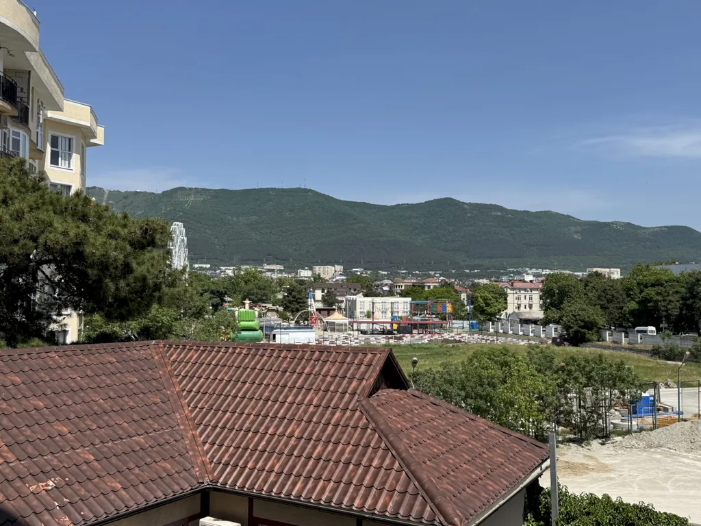 Квартира 1-к квартира у моря с видом на горы - центр — Геленджик