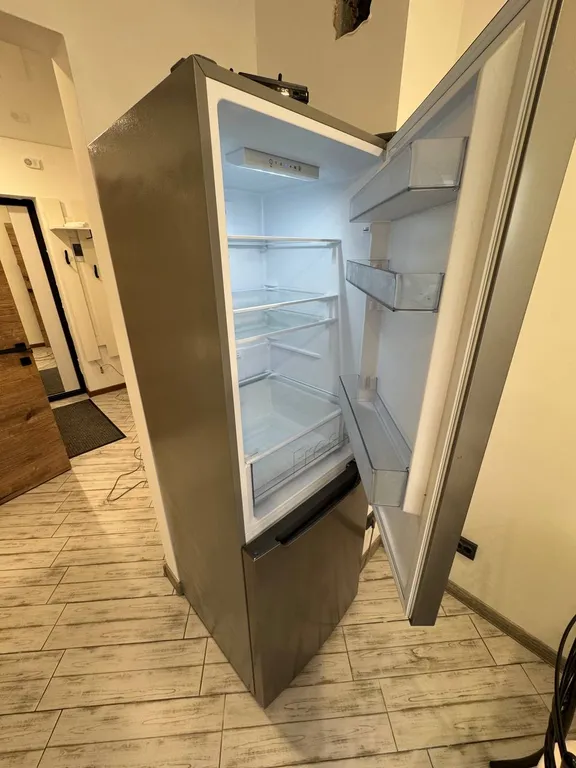 Уютная квартира с панорамными окнами и шикарным видом на город