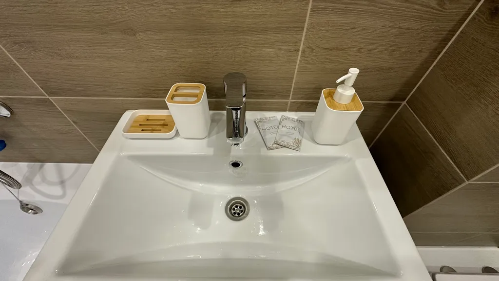 Квартира Квартира Студия с панорамным видом на реку Кубань и на Кавказский хребет — Краснодар