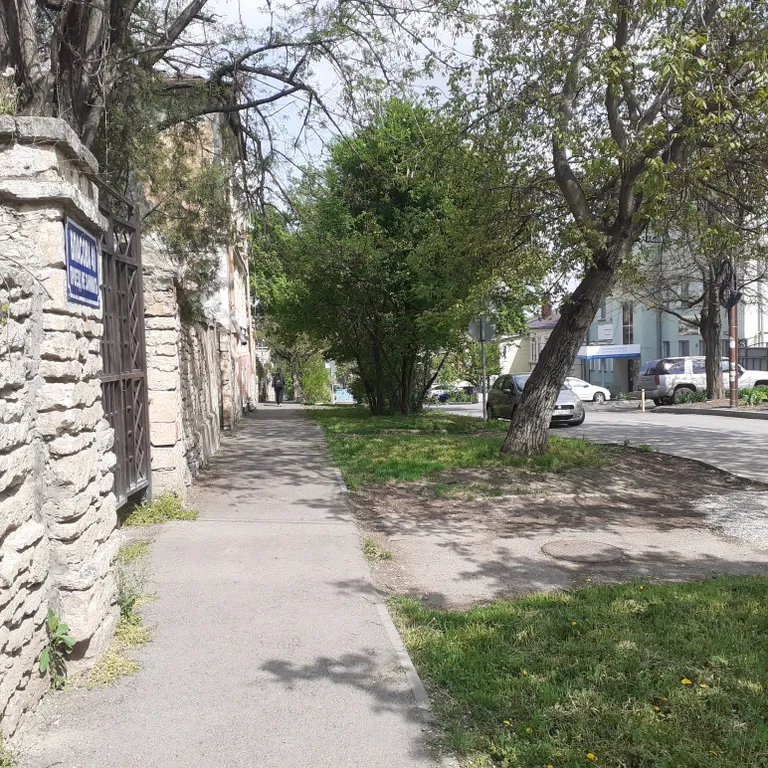 Тихое место в центре