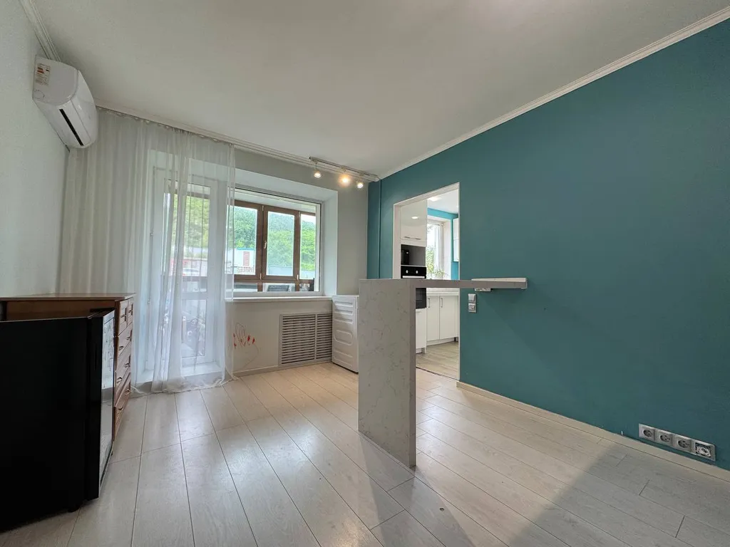 Большая квартира у моря на Русском острове