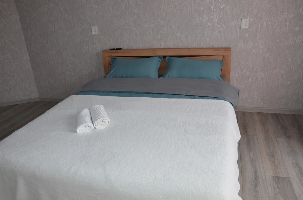 Уютная студия 2, расположенная вблизи аэропорта и ЖД вокзала