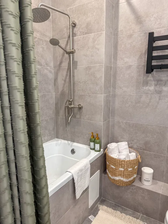 Грин - стильные дизайнерские апратменты