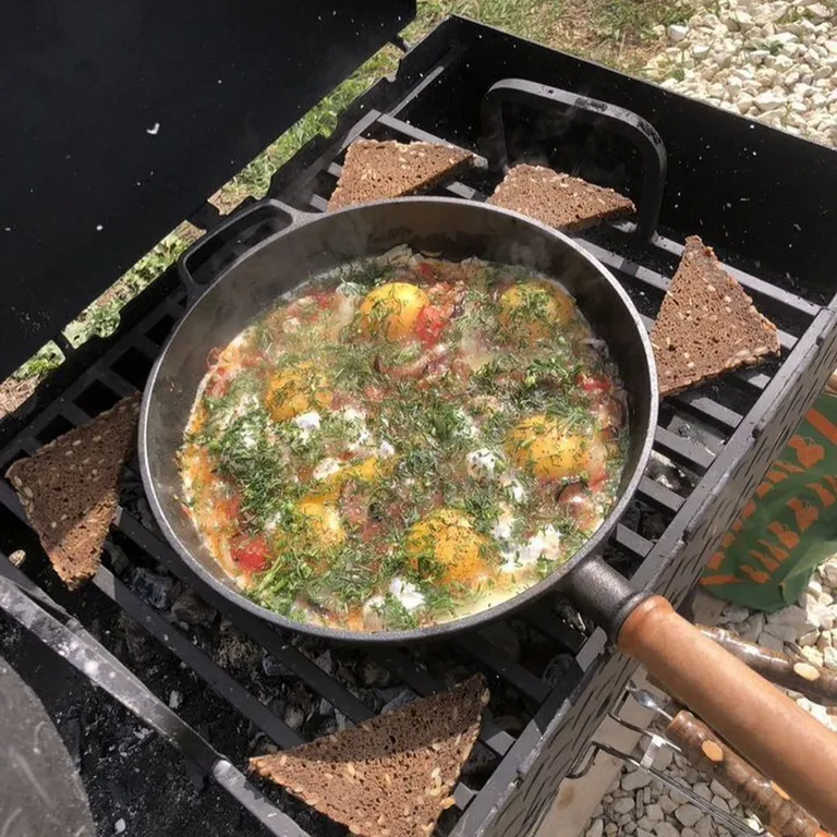 Дом у озера в стиле А-frame