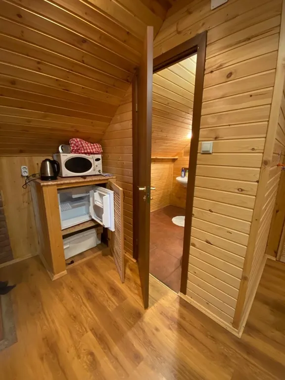 Мансардный этаж частного дома с видами на монастырь и море