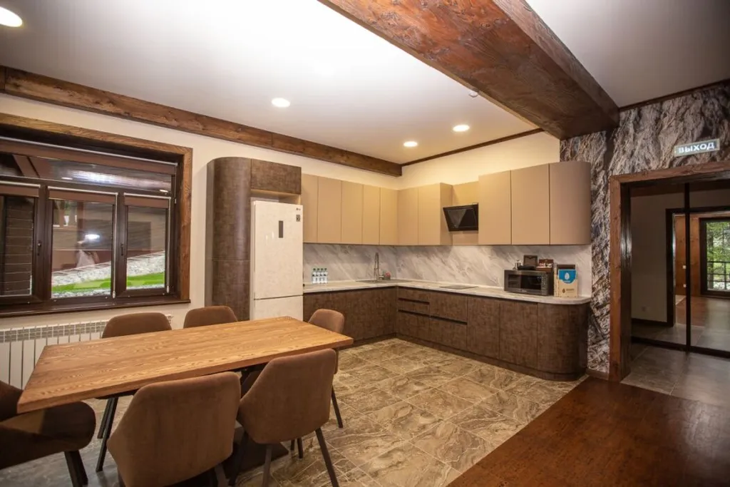 4-комнатный Дом