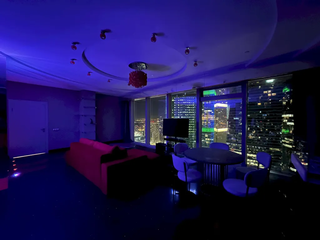 Апартаменты Москва сити с широкой панорамой на башни