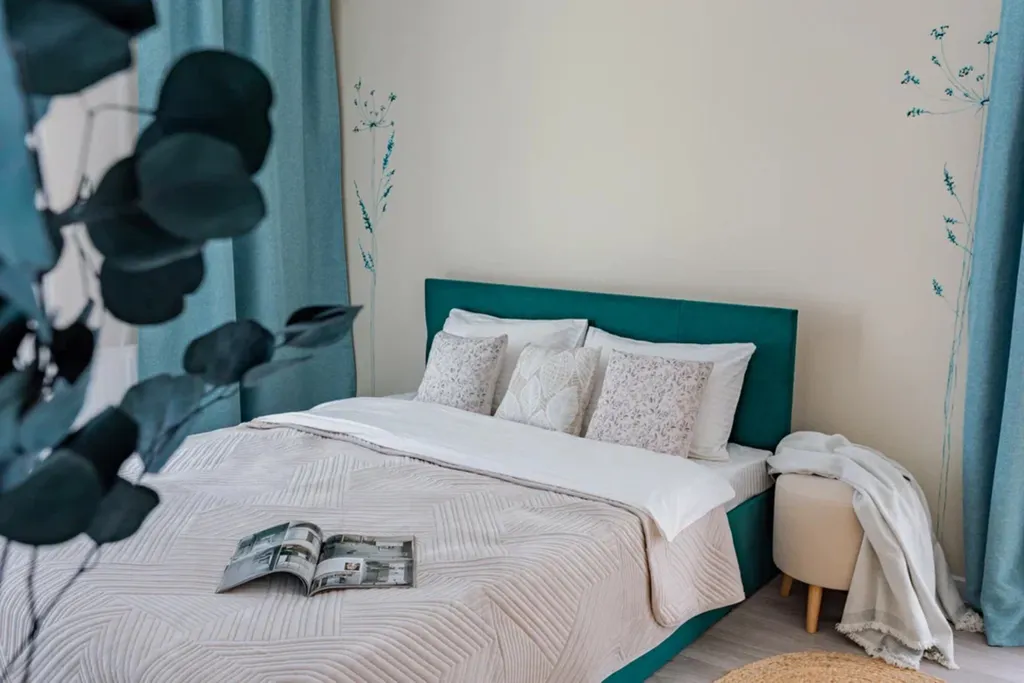 Светлая квартира - студия в ЖК Летний