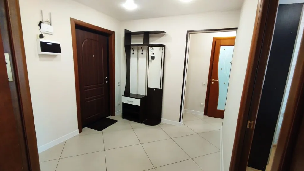 Светлая и уютная двухкомнатная квартира после ремонта с видом на море