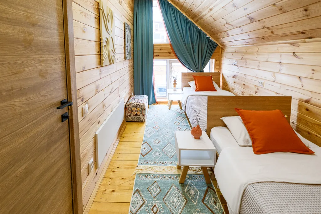 Домик в стиле барн-хаус с баней на дровах и сибирским банным чаном