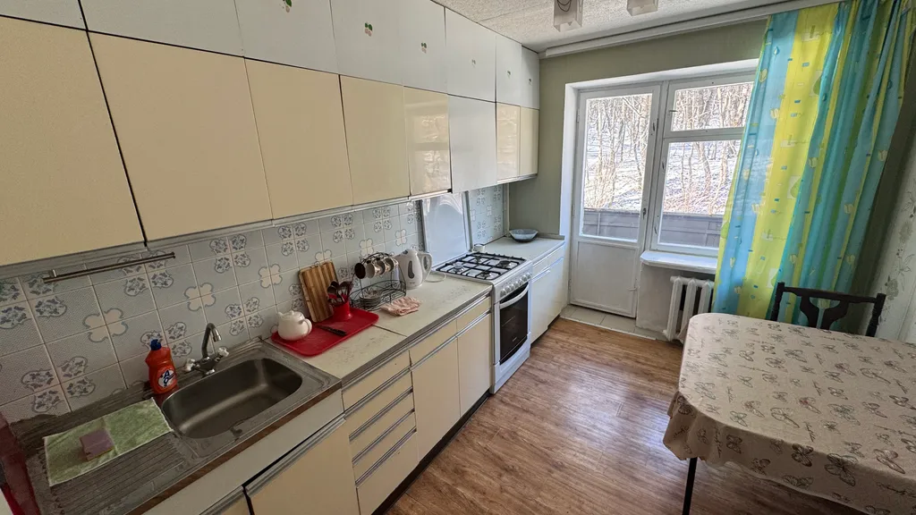 Семейная квартира с видом на горы