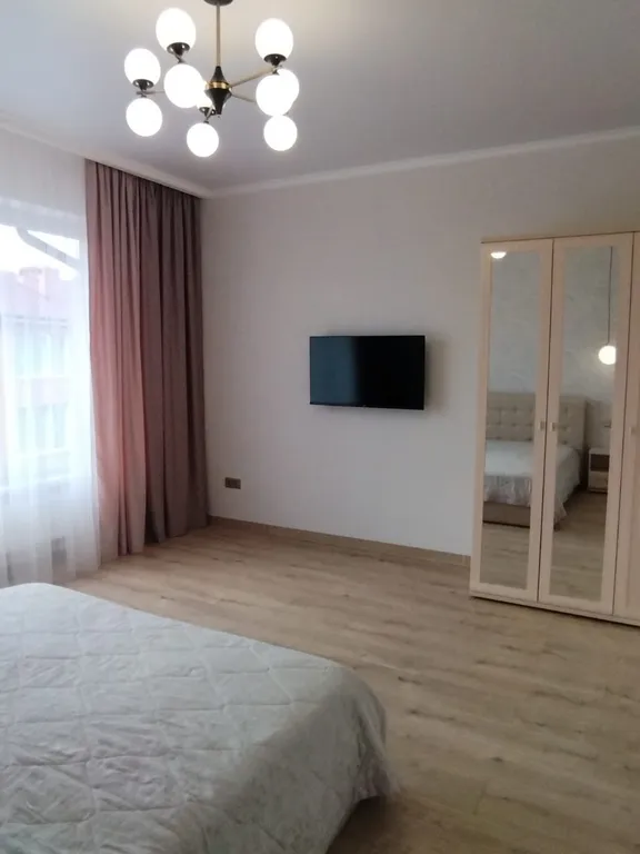 4-комнатный Дом