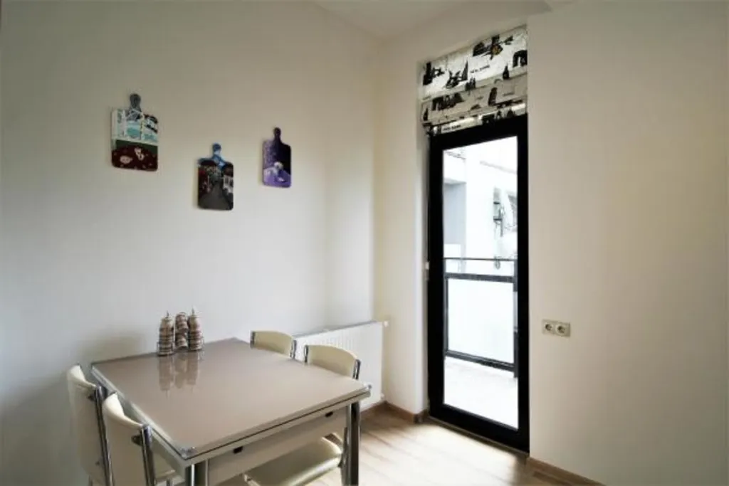 4-комнатная Квартира