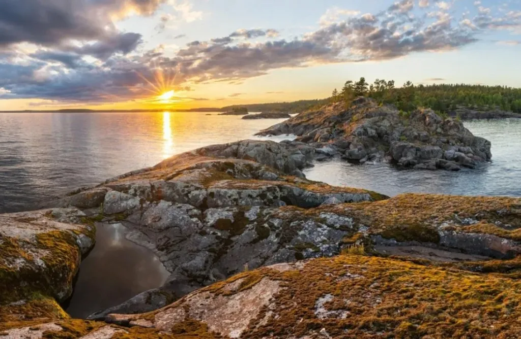 Дом с русской жаркой баней в Карелии