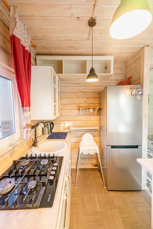 Коттедж Большой дом Радужный — Тосно