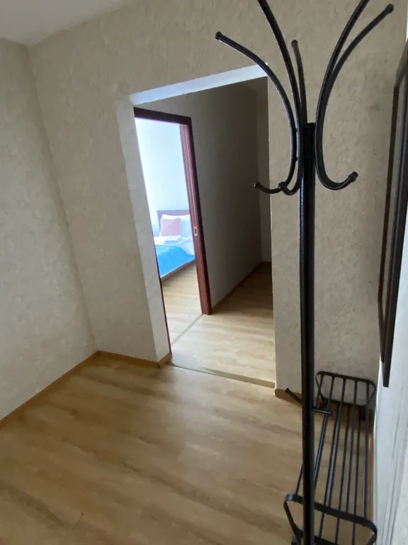 Квартира Просторная 2-комнатная квартира с бойлером — Гатчина