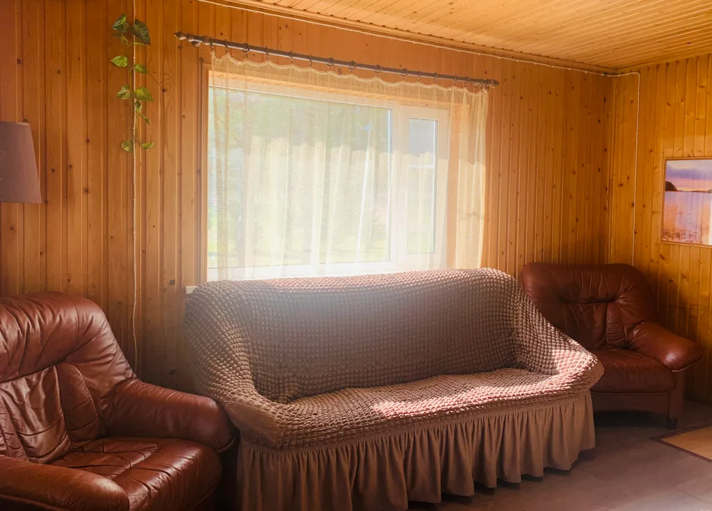 Дом в Карелии у реки с сауной