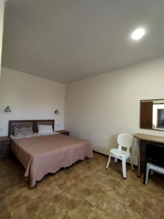 Этаж в доме с отдельным двором