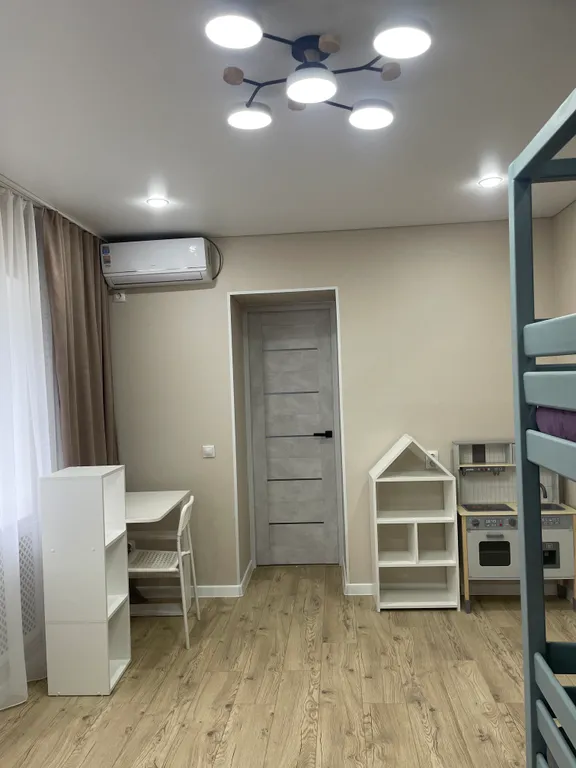 Уютная часть дома у моря