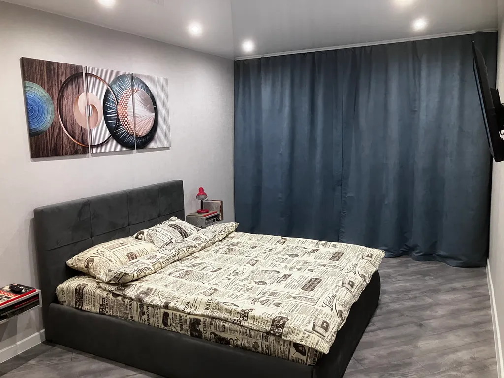 Атмосферная квартира в центре города, на площади Победы