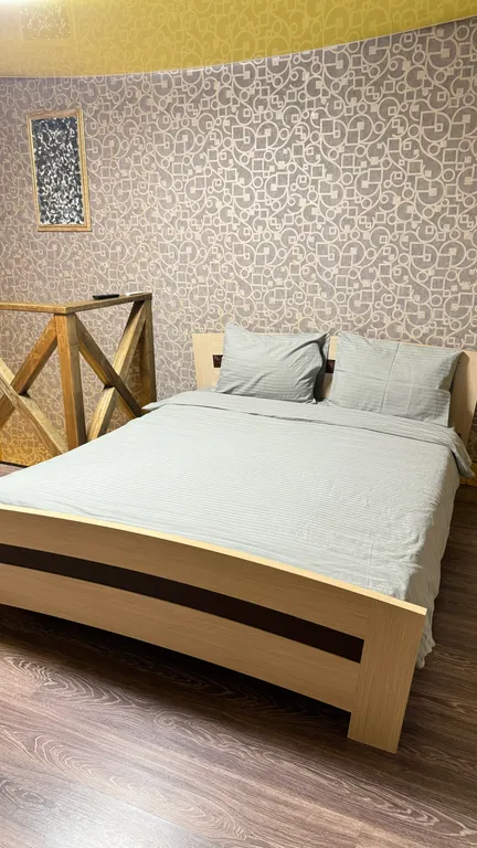 Коттедж с теплым бассейном под открытым небом. На 6 человек.