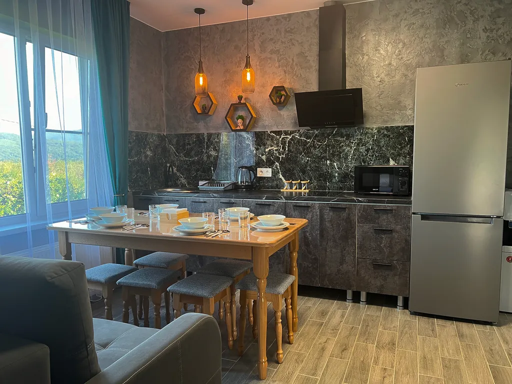 Современный домик в горах Адыгеи