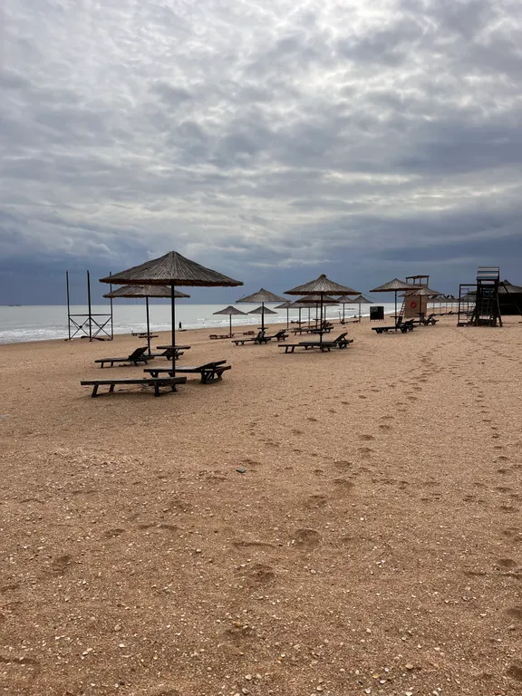 Домики на берегу Каспийского моря