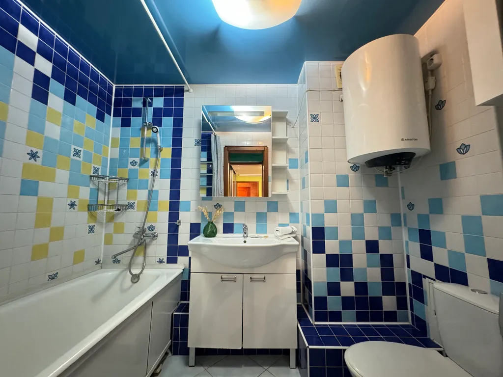 Квартира Уютная 3-комнатная квартира — Красноярск