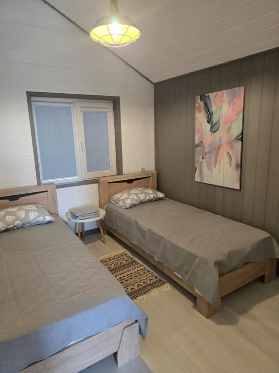 Коттедж Уютный домик у моря — аренда посуточно в Инчхе