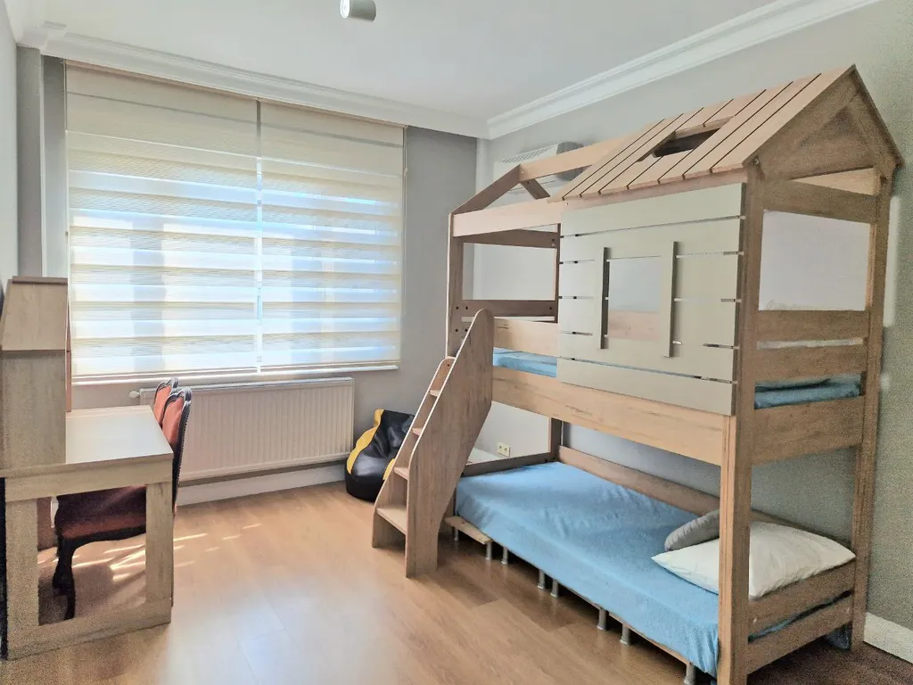 4-комнатная квартира у моря с отличной локацией