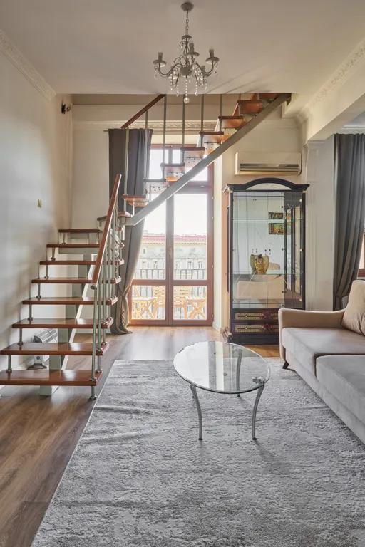 Квартира Двухэтажная 3-комнатная квартира 120 метро с видом на Тверскую площадь — Москва